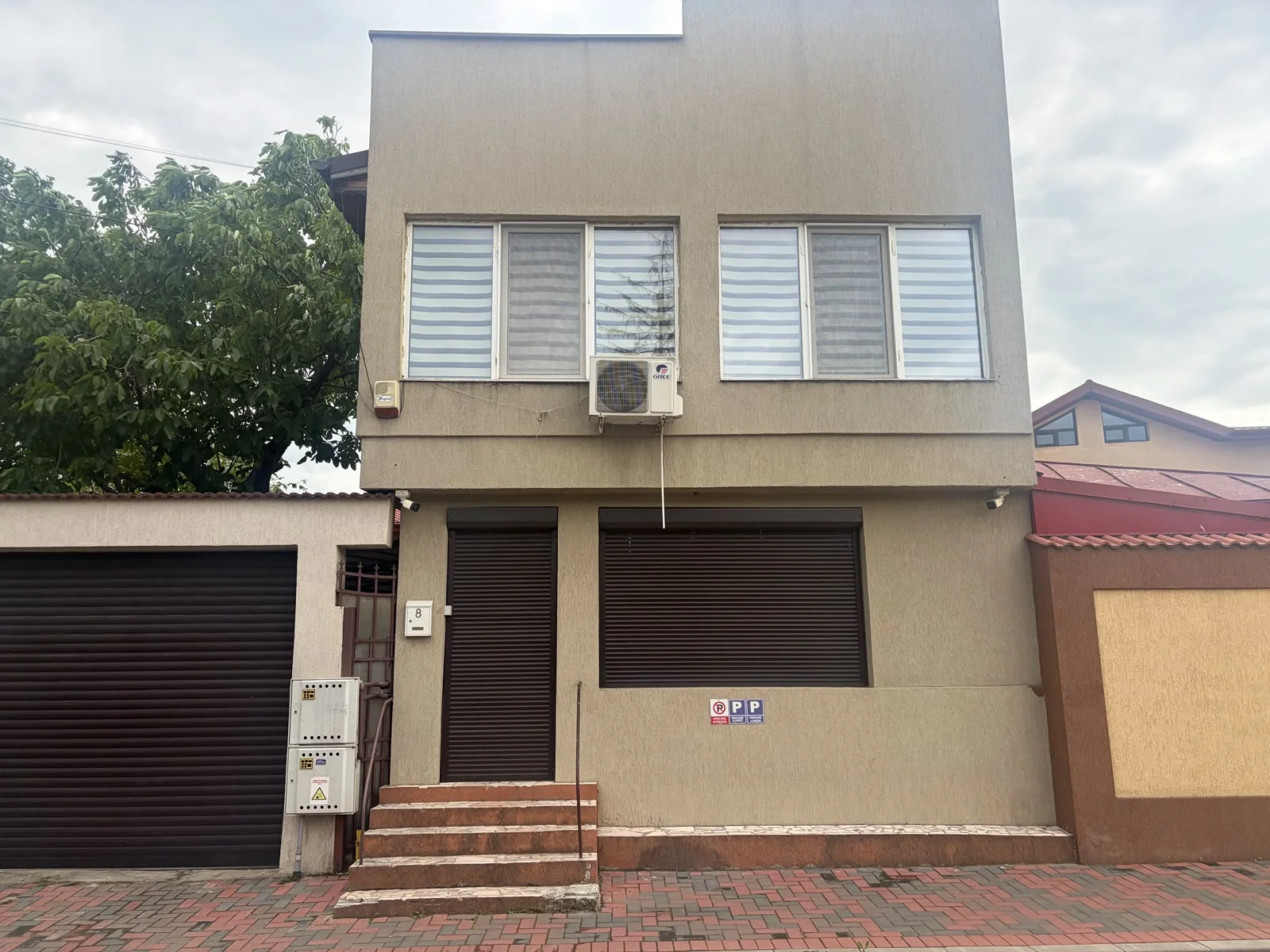 Spațiu_comercial de închiriat în Sector 3, București - 120 mp, Stradal, Vila Individuală principala